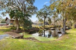 Picture of 4777 Cr 306A, Lake Panasoffkee, FL 33538