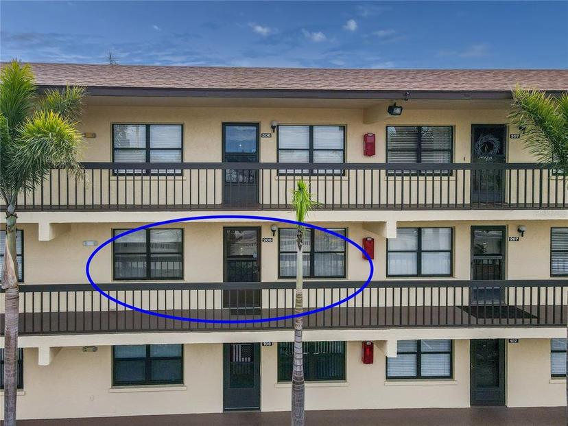 Picture of 425 30Th Avenue W Unit C206, Bradenton FL 34205