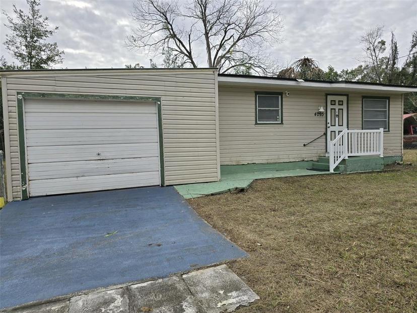 Picture of 4293 County Road 136, Wildwood FL 34785