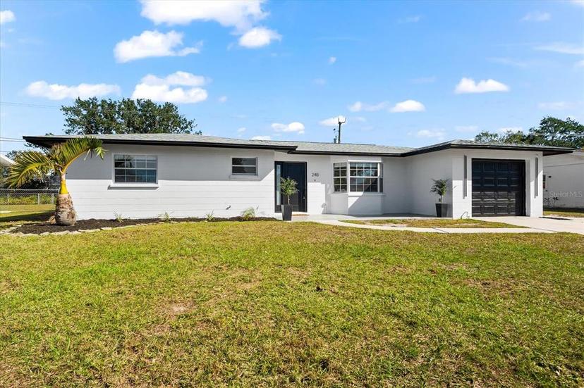 Picture of 240 Algiers Drive, Venice FL 34293