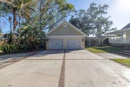 Picture of 7172 Dr Martin Luther King Jr Street S, St Petersburg, FL 33705