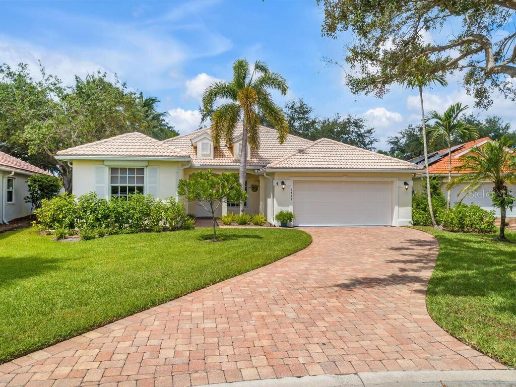 Picture of 1511 Whispering Oaks Circle, Naples, FL 34110