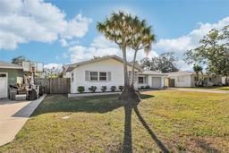 Picture of 10904 90Th Terrace, Seminole, FL 33772