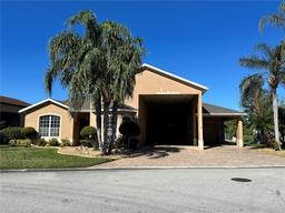 Picture of 1015 Crossroads Drive, Polk City, FL 33868