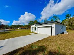 Picture of 7040 N Santos Drive, Dunnellon, FL 34434