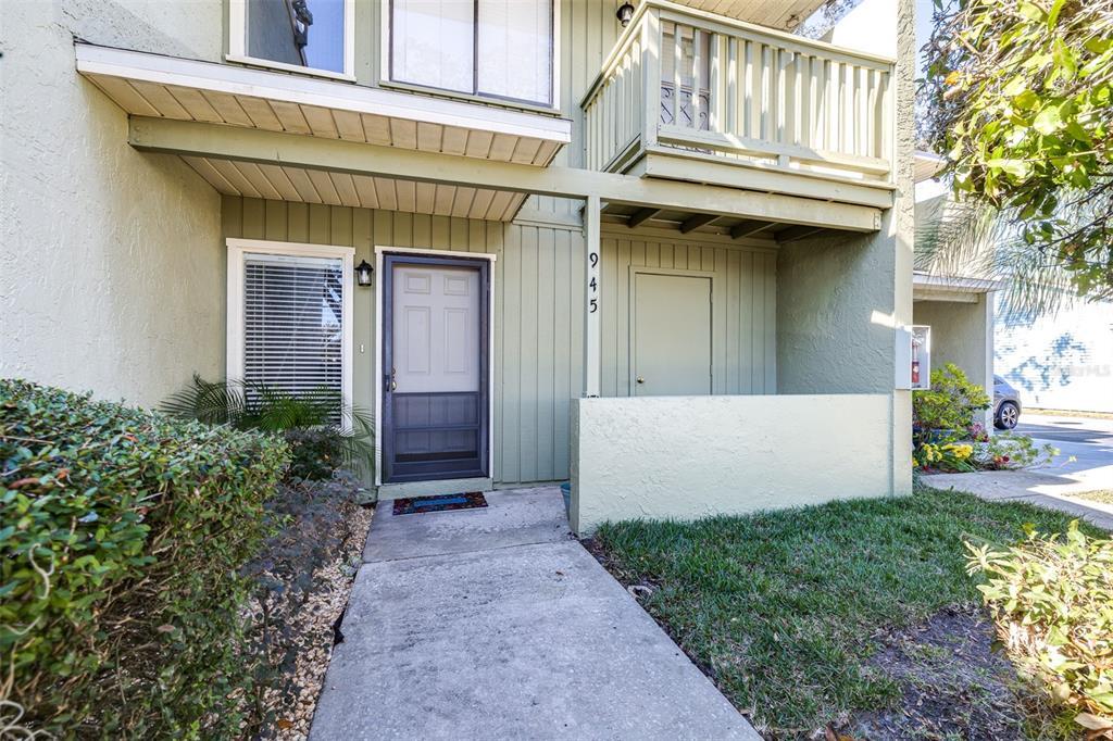 Picture of 1561 Lakeview Drive Unit 945, Sebring, FL 33870