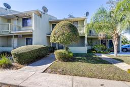 Picture of 1561 Lakeview Drive Unit 945, Sebring, FL 33870