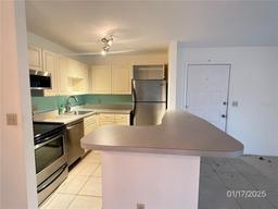 Picture of 8080 S Woods Circle Unit 11, Fort Myers, FL 33919