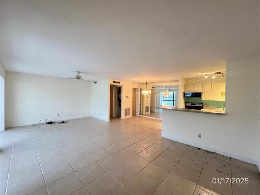 Picture of 8080 S Woods Circle Unit 11, Fort Myers FL 33919