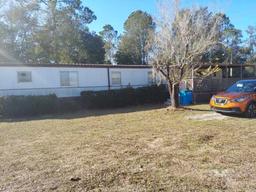 Picture of 110 NE 12Th Avenue, Chiefland, FL 32626