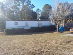 Picture of 110 NE 12Th Avenue, Chiefland, FL 32626