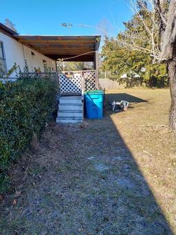 Picture of 110 NE 12Th Avenue, Chiefland, FL 32626