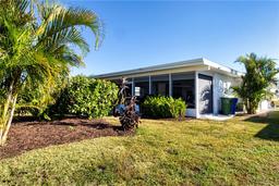 Picture of 804 Buttonwood Drive, Bradenton, FL 34208