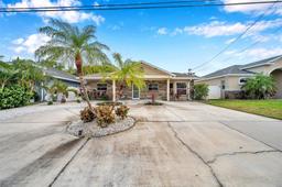 Picture of 8 Citrus Drive, Palm Harbor, FL 34684