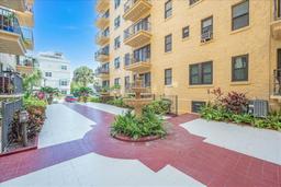 Picture of 130 4 Avenue N Unit 203, St Petersburg, FL 33701