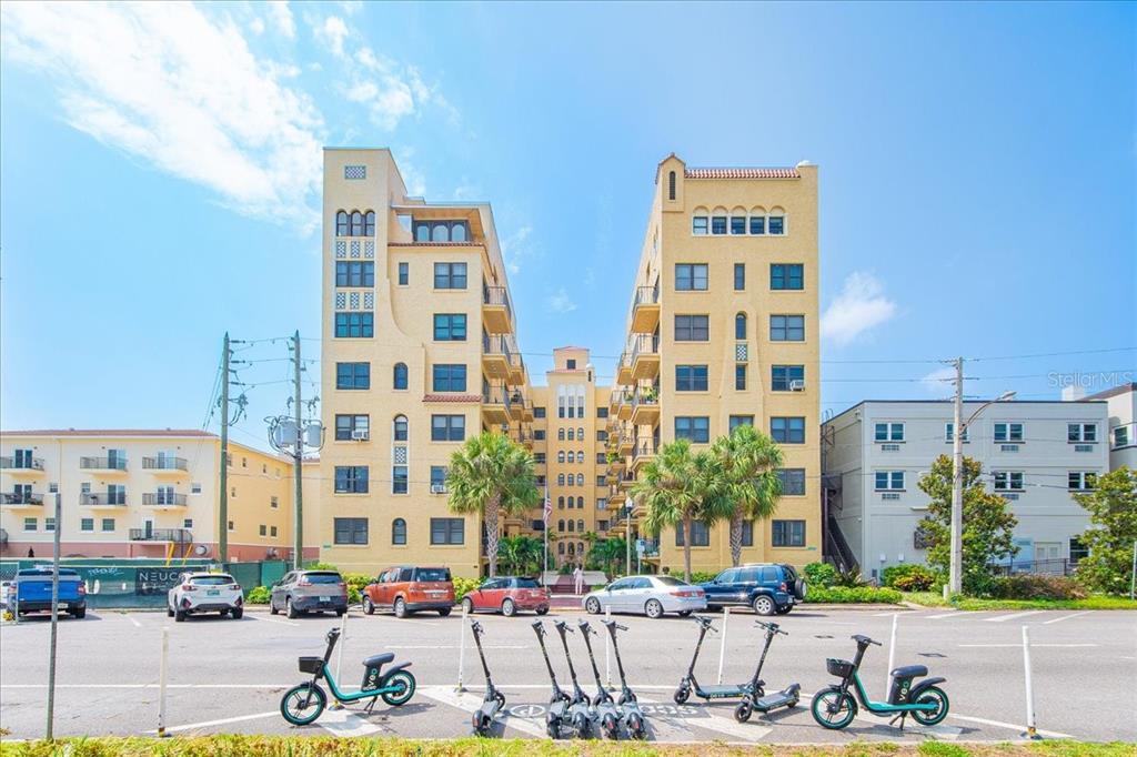 Picture of 130 4 Avenue N Unit 203, St Petersburg, FL 33701