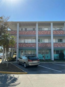 Picture of 4300 58Th Street N Unit 2000, Kenneth City, FL 33709