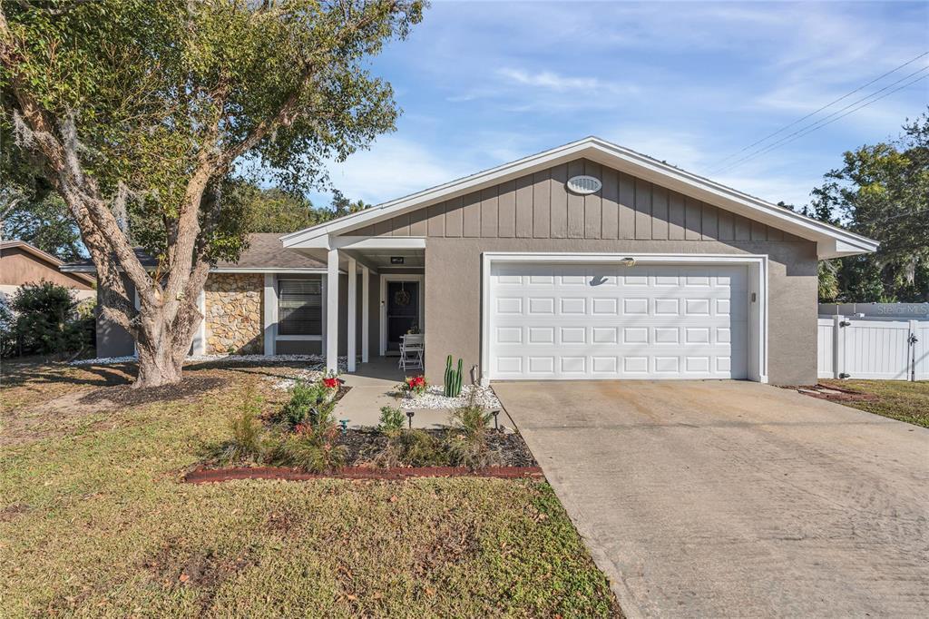 Picture of 1107 Lantana Drive, Eustis, FL 32726