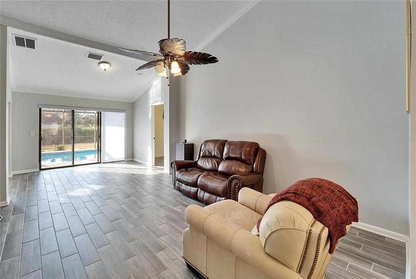 Picture of 1702 Horseshoe Drive, Plant City FL 33566