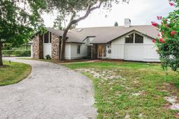 Picture of 31 Sand Lake Place, Eustis, FL 32726