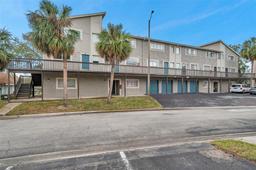 Picture of 6311 Newtown Circle Unit 11B1, Tampa, FL 33615