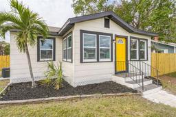 Picture of 1502 10Th Street W, Bradenton, FL 34205