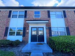 Picture of 5325 Curry Ford Road Unit 101, Orlando, FL 32812