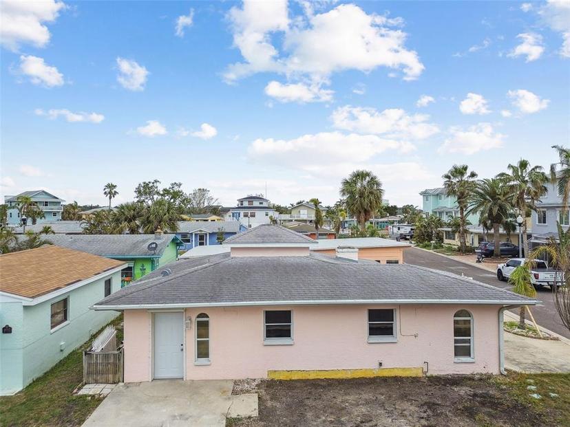 Picture of 306 180Th Avenue E, Redington Shores FL 33708