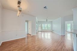 Picture of 3621 Conroy Road Unit 738, Orlando, FL 32839