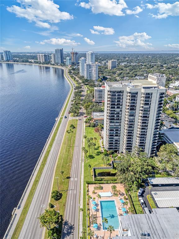 Picture of 2413 Bayshore Boulevard Unit 404, Tampa, FL 33629