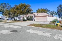 Picture of 10215 Evening Trail Drive, Riverview, FL 33569