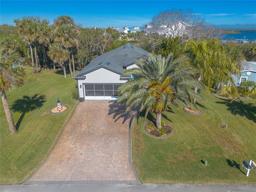 Picture of 258 Navajo Drive, Oak Hill, FL 32759