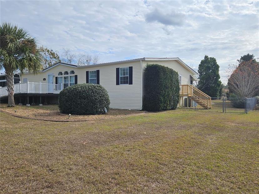 Picture of 8009 County Road 109D, Lady Lake FL 32159