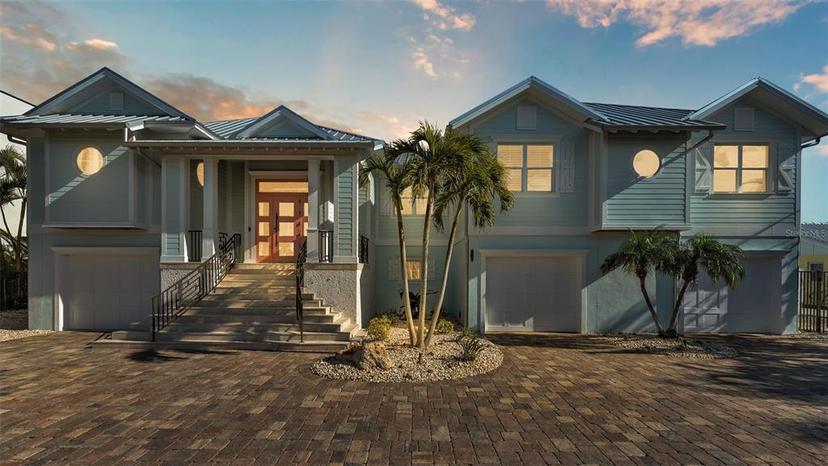 Picture of 635 Key Royale Drive, Holmes Beach FL 34217