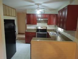 Picture of 7500 16Th Street N, St Petersburg, FL 33702