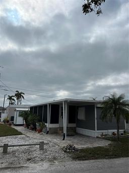 Picture of 2601 Gulf Drive N Unit S2, Bradenton Beach, FL 34217