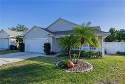 Picture of 5556 Elizabeth Rose Square, Orlando, FL 32810