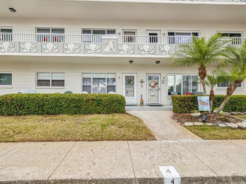 Picture of 2362 Jamaican Street Unit 4, Clearwater FL 33763