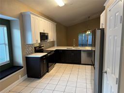 Picture of 371 Lexingdale Drive, Orlando, FL 32828