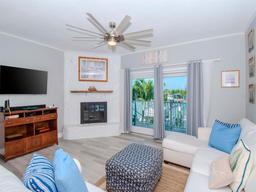 Picture of 12482 Capri Circle N Unit 4, Treasure Island, FL 33706