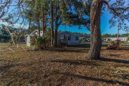 Picture of 8325 N Fairgrove Terrace, Dunnellon, FL 34433