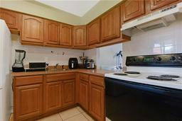 Picture of 2858 N Powers Drive Unit 123, Orlando, FL 32818