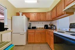 Picture of 2858 N Powers Drive Unit 123, Orlando, FL 32818