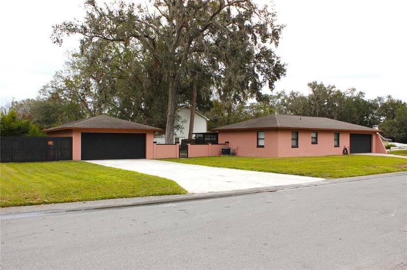 Picture of 2307 W Sugar Creek Drive, Lakeland FL 33811