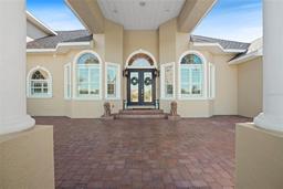 Picture of 11518 Hammock Oaks Court, Lithia, FL 33547