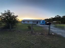 Picture of 2000 Mcclellan Rd, Frostproof, FL 33843