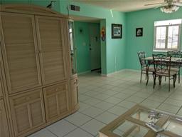 Picture of 7701 Starkey Road Unit 710, Seminole, FL 33777