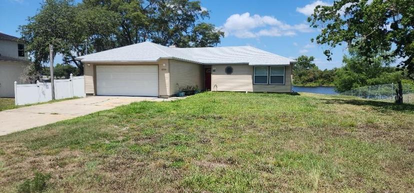 Picture of 2700 Hoover Drive, Deltona FL 32738