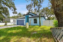 Picture of 3009 E 148Th Avenue Unit B, Lutz, FL 33559