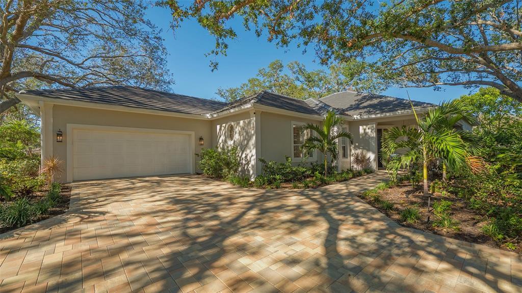 Picture of 32 Bayhead Lane, Osprey, FL 34229